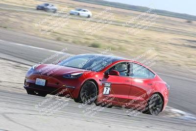 media/Oct-21-2023-Speed Ventures (Sat) [[ddf75163c5]]/Tesla Corsa B/Offramp/